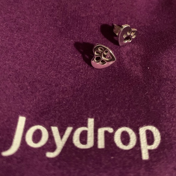 Bawa stud earrings - Picture 3 of 4